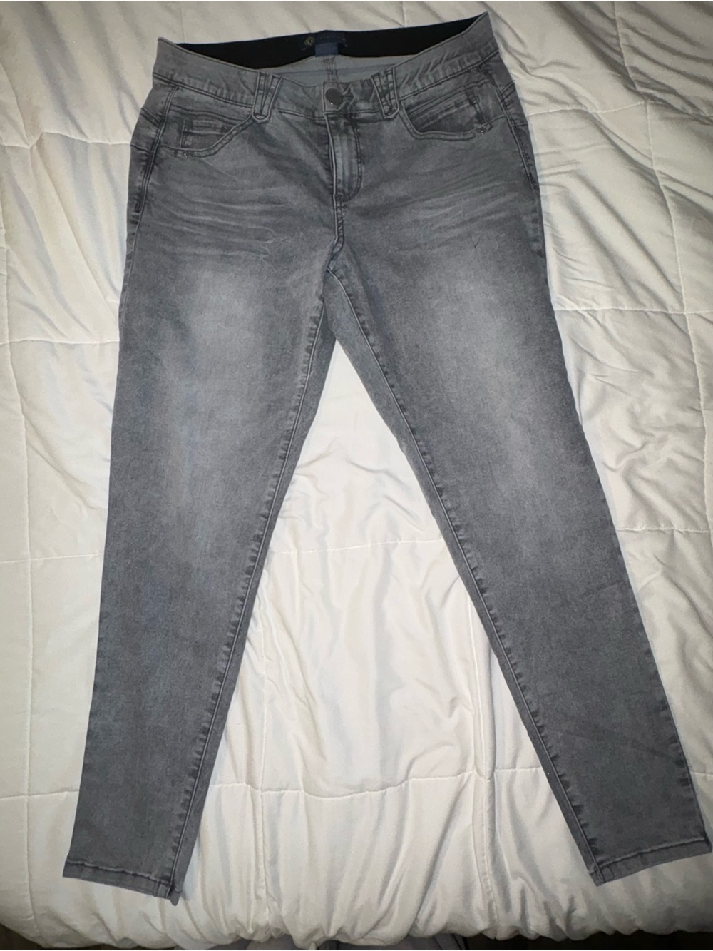 NWOT Democracy Ab Solution Gray Straight Leg Jeans 16W